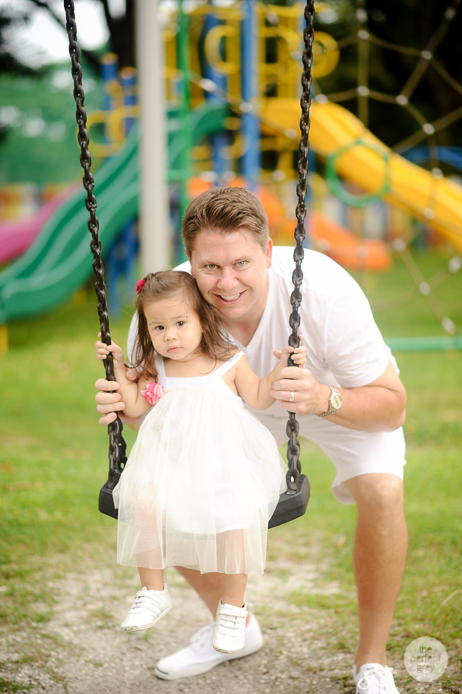 family-portrait-photographer-philippines-the-perfect-grey-arlene-briones-9878