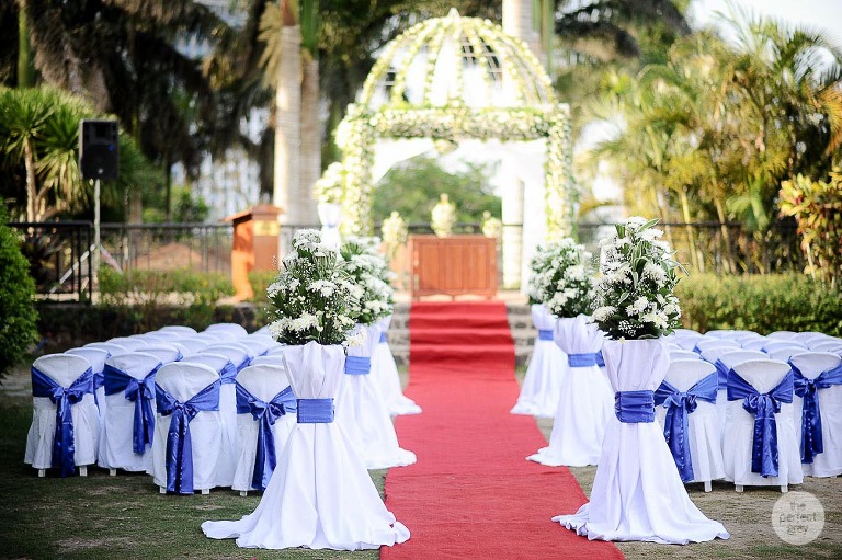 tagaytay-wedding-photographer-josephines-the-perfect-grey-wedding-photographer-philippines-philippine-laguna-batangas-taal-vista-arlene-briones-she-aguiba-27