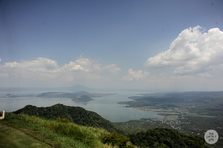 tagaytay-wedding-photographer-josephines-the-perfect-grey-wedding-photographer-philippines-philippine-laguna-batangas-taal-vista-arlene-briones-she-aguiba-8