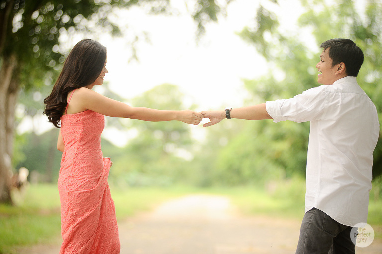 los-banos-uplb-prenup-laguna-batangas-tagaytay-wedding-photographer-philippine-philippines-the-perfect-grey-vcf-christian-pastor-4