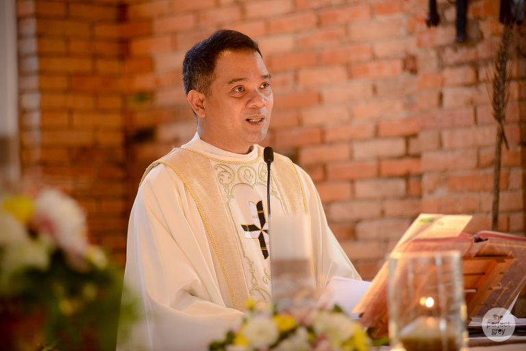 calaruega-tagaytay-wedding-sonyas-garden-taal-vista-the-perfect-grey-arlene-briones-she-aguiba-wedding-photographer-philippines-laguna-batangas-the-perfect-grey-1109