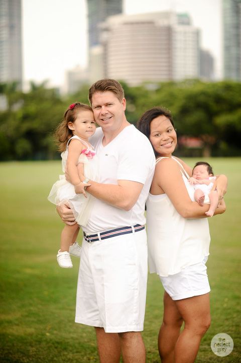 family-portrait-photographer-philippines-the-perfect-grey-arlene-briones-9779