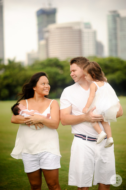family-portrait-photographer-philippines-the-perfect-grey-arlene-briones-9795