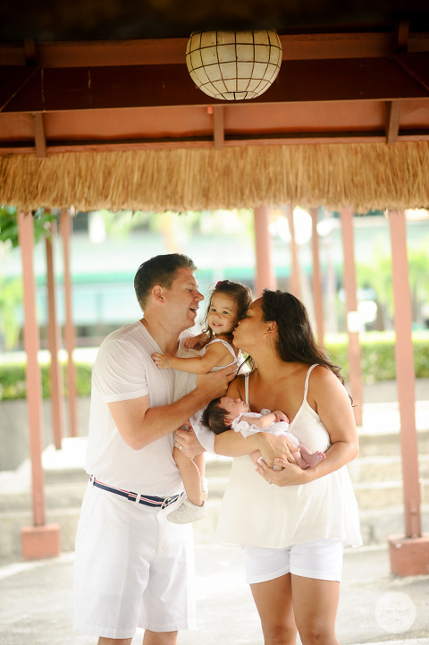 family-portrait-photographer-philippines-the-perfect-grey-arlene-briones-9852