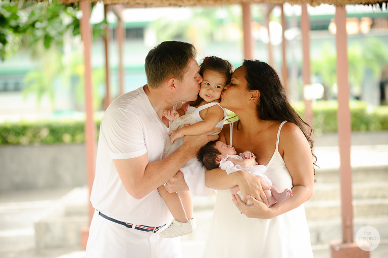 family-portrait-photographer-philippines-the-perfect-grey-arlene-briones-9855