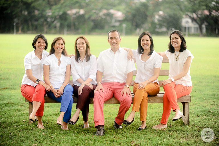 family-portrait-photographer-philippines-the-perfect-grey-arlene-briones-2272