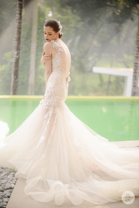 jazel-sy-wedding-gown-toni-aviles-moki-gray-pgm-styling-jardin-de-miramar-arlene-briones-the-perfect-grey-vinci-berris-wedding-photographer-philippines-5826