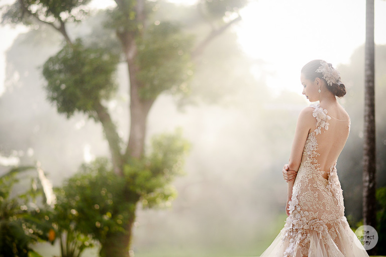 jazel-sy-wedding-gown-toni-aviles-moki-gray-pgm-styling-jardin-de-miramar-arlene-briones-the-perfect-grey-vinci-berris-wedding-photographer-philippines-5839