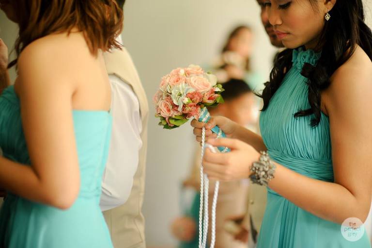 up-diliman-church-of-risen-perfect-grey-wedding-photographer-philippines-christian-wedding-19