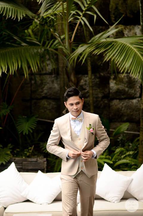 up-diliman-church-of-risen-perfect-grey-wedding-photographer-philippines-christian-wedding-2