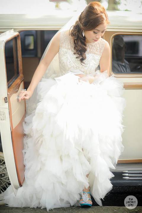 up-diliman-church-of-risen-perfect-grey-wedding-photographer-philippines-christian-wedding-21