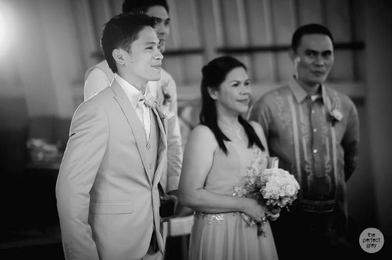 up-diliman-church-of-risen-perfect-grey-wedding-photographer-philippines-christian-wedding-22