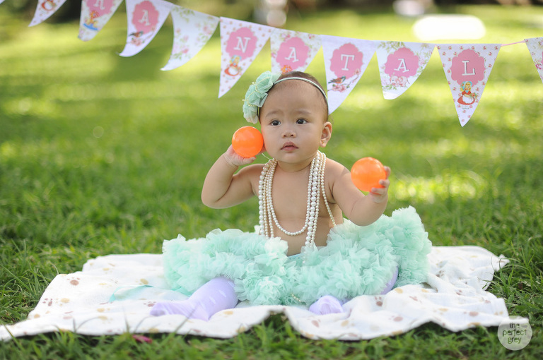 baby-cake-smash-first-birthday-one-year-old-the-perfect-grey-family-photographer-philippines-arlene-briones-4269