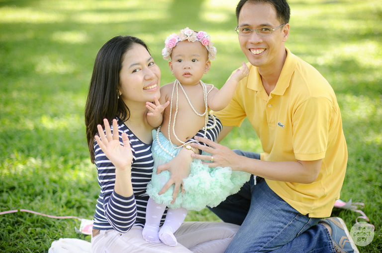 baby-cake-smash-first-birthday-one-year-old-the-perfect-grey-family-photographer-philippines-arlene-briones-4356