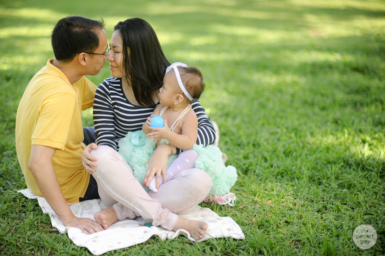 baby-cake-smash-first-birthday-one-year-old-the-perfect-grey-family-photographer-philippines-arlene-briones-4404