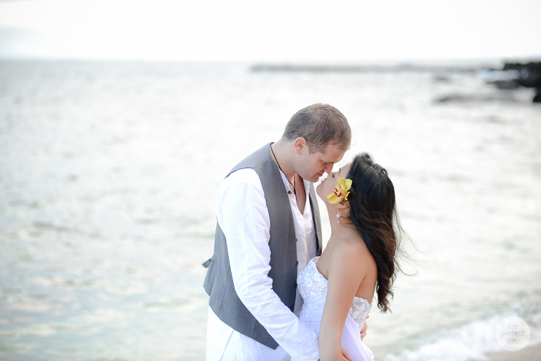 kota-keluarga-beach-wedding-laiya-san-juan-batangas-philippine-philippines-wedding-photographer-the-perfect-grey-she-aguiba-vinci-berris-0298
