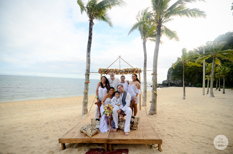 kota-keluarga-beach-wedding-laiya-san-juan-batangas-philippine-philippines-wedding-photographer-the-perfect-grey-she-aguiba-vinci-berris-0751