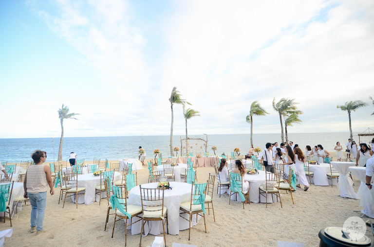 kota-keluarga-beach-wedding-laiya-san-juan-batangas-philippine-philippines-wedding-photographer-the-perfect-grey-she-aguiba-vinci-berris-0757