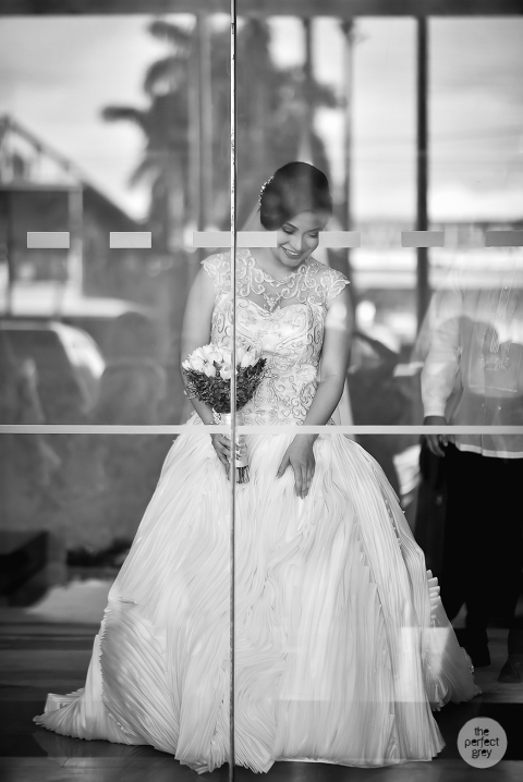 marco-polo-christ-the-king-wedding-the-perfect-grey-wedding-photographer-philippines-arlene-briones-ej-lagrimas-she-aguiba-2-24
