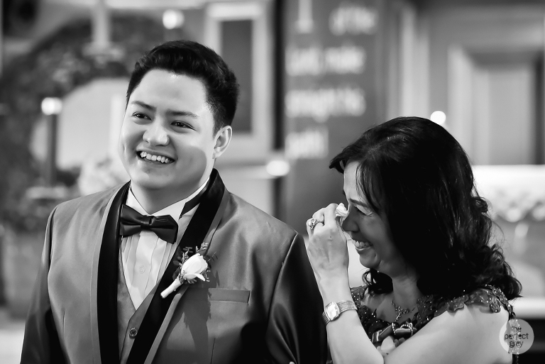 marco-polo-christ-the-king-wedding-the-perfect-grey-wedding-photographer-philippines-arlene-briones-ej-lagrimas-she-aguiba-2-32