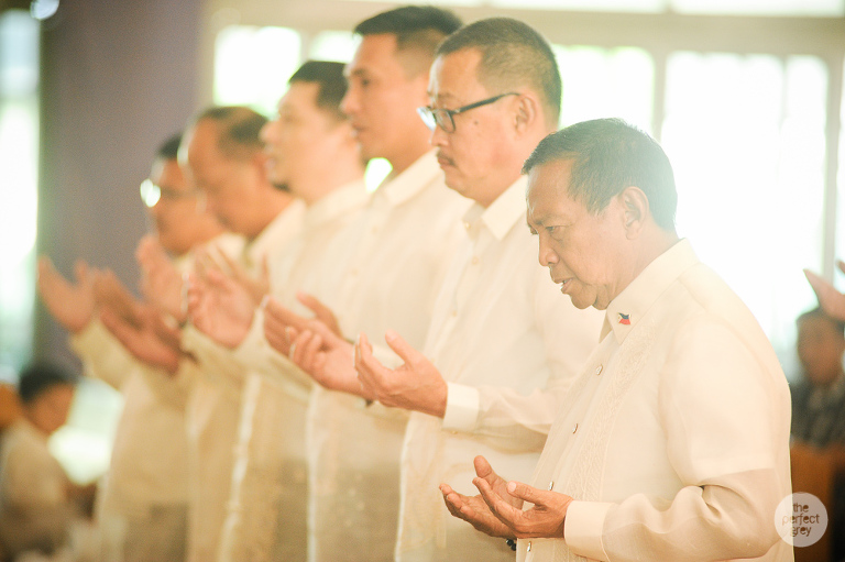 marco-polo-christ-the-king-wedding-the-perfect-grey-wedding-photographer-philippines-arlene-briones-ej-lagrimas-she-aguiba-2-44