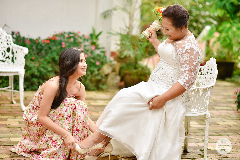 sonyas-garden-wedding-tagaytay-photographer-philippines-the-perfect-grey-photography-she-aguiba-vinci-berris-6772