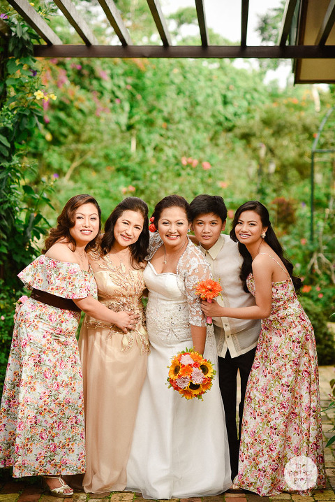 sonyas-garden-wedding-tagaytay-photographer-philippines-the-perfect-grey-photography-she-aguiba-vinci-berris-6801