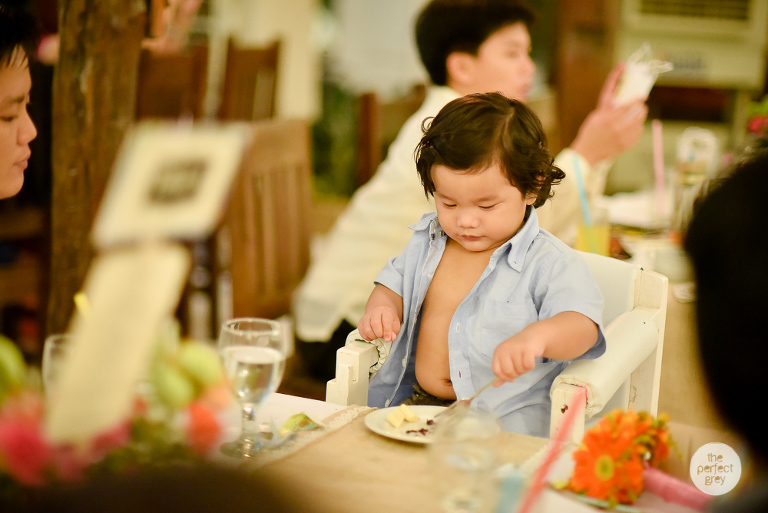 sonyas-garden-wedding-tagaytay-photographer-philippines-the-perfect-grey-photography-she-aguiba-vinci-berris-7427