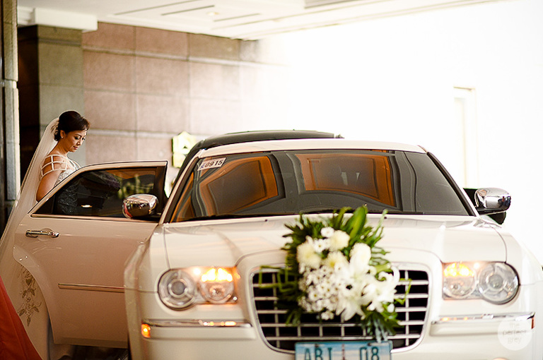 makati-shang-shangrila-wedding-st-alfonsus-magallanes-church-the-perfect-grey-ej-lagrimas-arlene-briones-wedding-photographer-philippines-2391