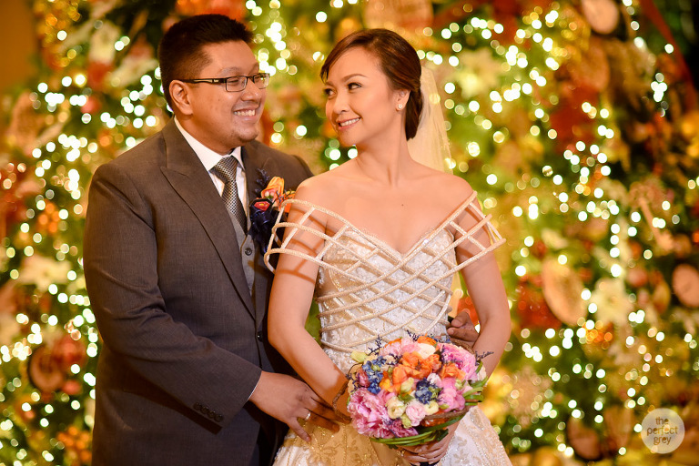 makati-shang-shangrila-wedding-st-alfonsus-magallanes-church-the-perfect-grey-ej-lagrimas-arlene-briones-wedding-photographer-philippines-0029
