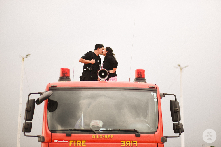 fireman-prenup-firetruck-7917