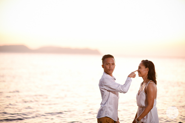 beach-prenup-anilao-batangas-wedding-vivere-azure-the-perfect-grey-photography-arlene-brione-she-aguiba-ej-lagrimas-beach-wedding-photographer-philippines-17