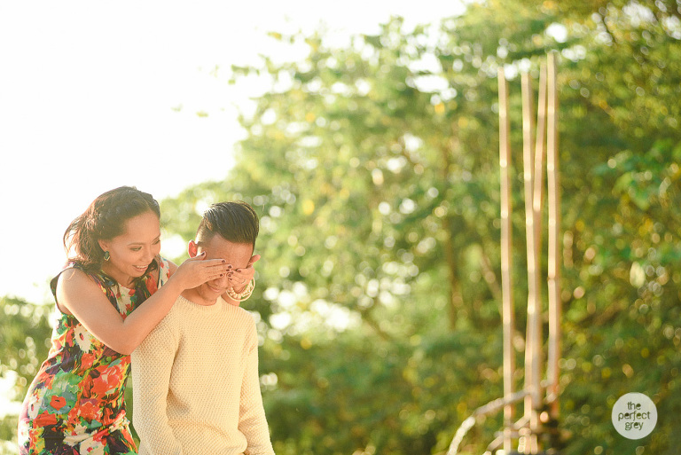 beach-prenup-anilao-batangas-wedding-vivere-azure-the-perfect-grey-photography-arlene-brione-she-aguiba-ej-lagrimas-beach-wedding-photographer-philippines-7