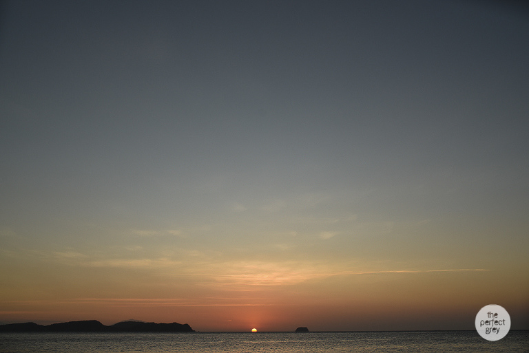 dux-jen-beach-prenup-batangas-wedding-photographer-philippines-the-perfect-grey-arlene-briones-ej-lagrimas-she-aguiba-vivere-azure-anilao-8287