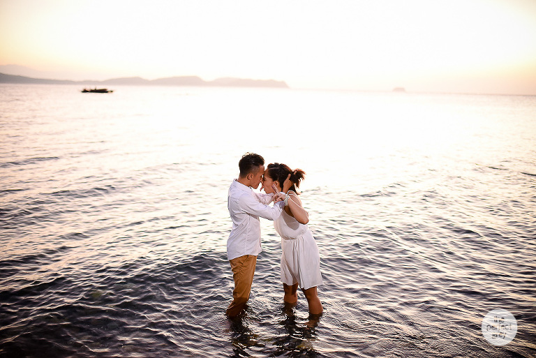 dux-jen-beach-prenup-batangas-wedding-photographer-philippines-the-perfect-grey-arlene-briones-ej-lagrimas-she-aguiba-vivere-azure-anilao-8474