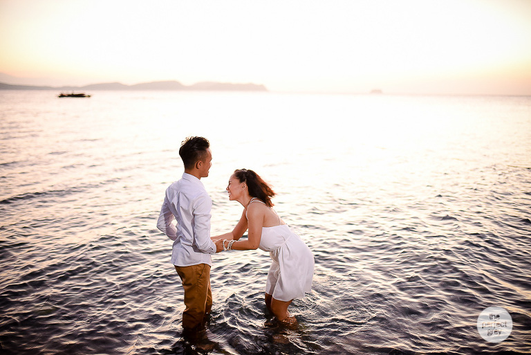 dux-jen-beach-prenup-batangas-wedding-photographer-philippines-the-perfect-grey-arlene-briones-ej-lagrimas-she-aguiba-vivere-azure-anilao-8489