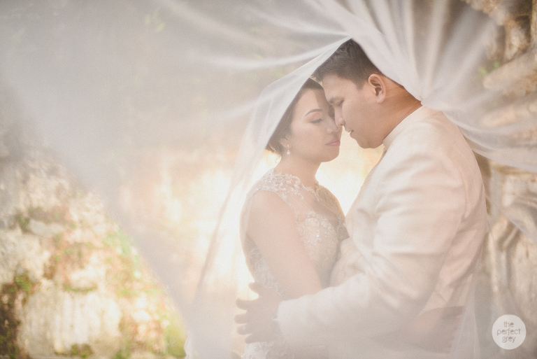majayjay-bed-and-breakfast-laguna-wedding-philippines-wedding-photographer-philippine-arlene-briones-ej-lagrimas-the-perfect-grey-3505