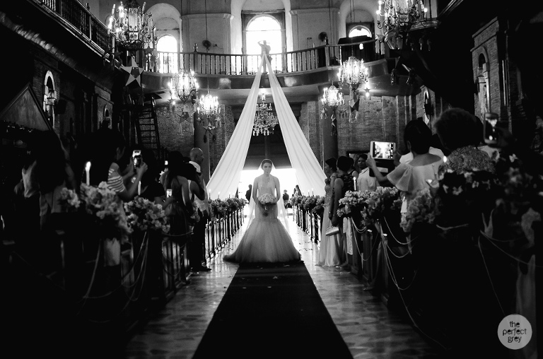 majayjay-bed-and-breakfast-laguna-wedding-philippines-wedding-photographer-philippine-arlene-briones-ej-lagrimas-the-perfect-grey-8924