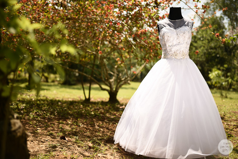 balay-indang-wedding-photographer-philippines-tagaytay-the-perfecy-grey-arlene-briones-she-aguiba-3