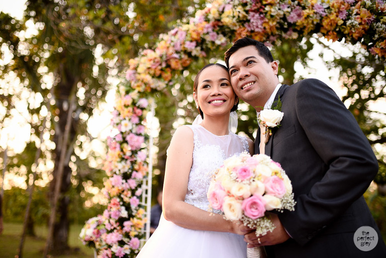 balay-indang-wedding-photographer-philippines-tagaytay-the-perfecy-grey-arlene-briones-she-aguiba-32